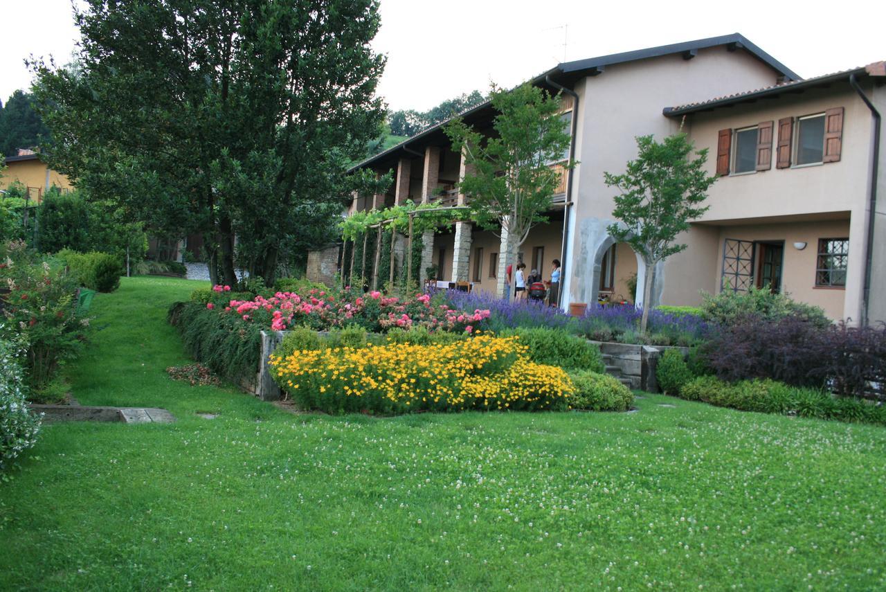 Palazzago Bio&B Cascina Montebello מראה חיצוני תמונה